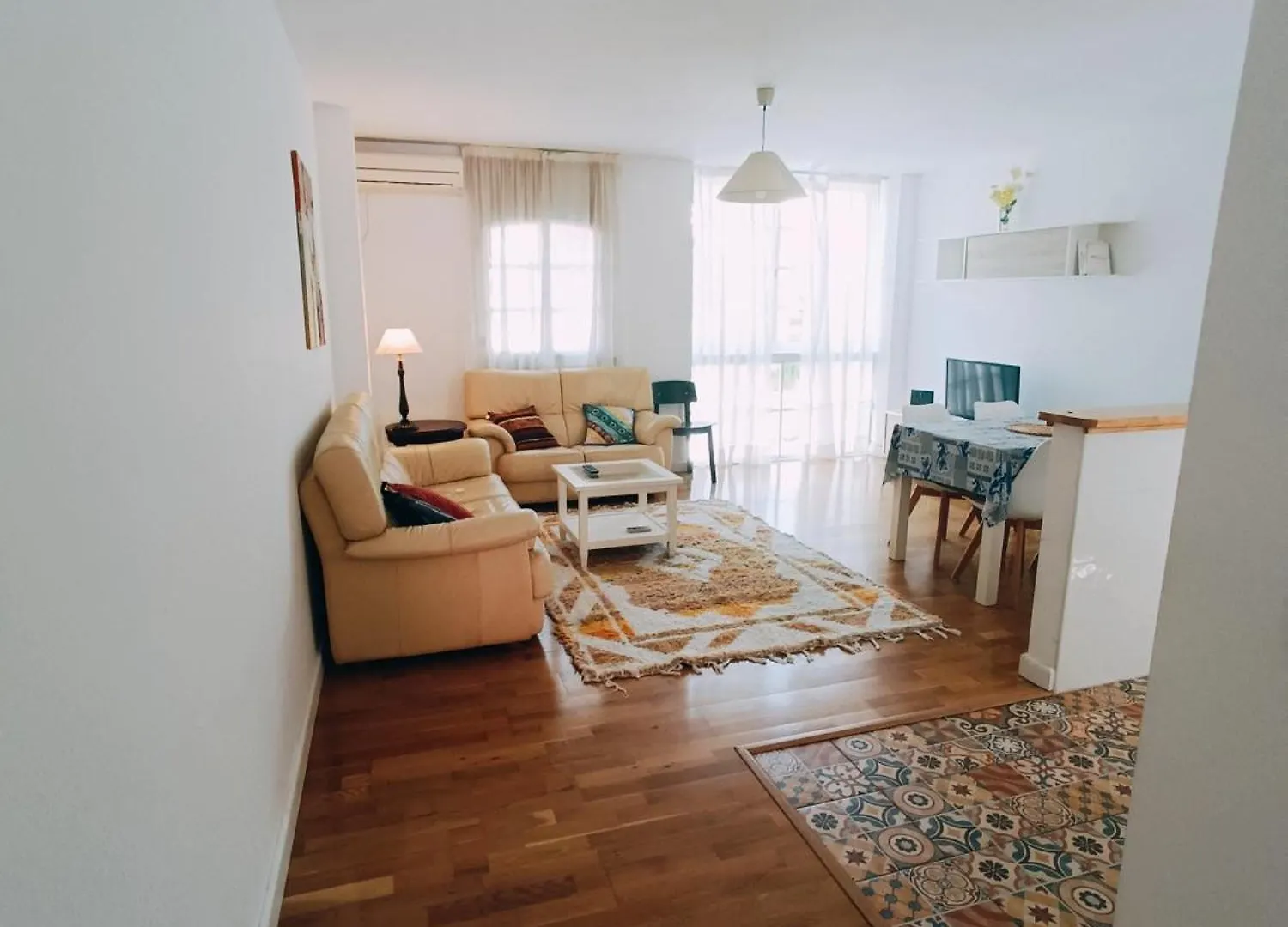 Bolivia Beach Apartments Màlaga
